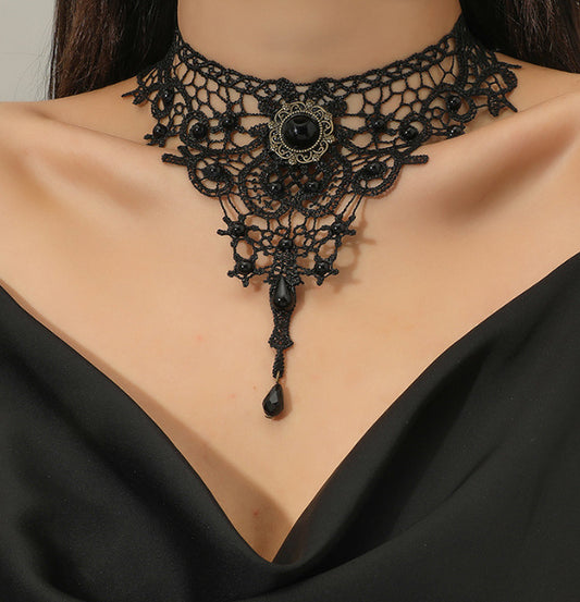 Necklace-